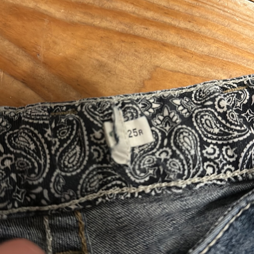 Mid Rise Boot Cut Ariats - Picture 4 of 7